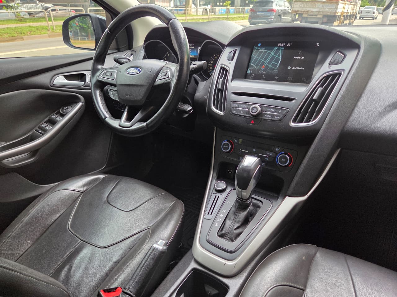FORD FOCUS