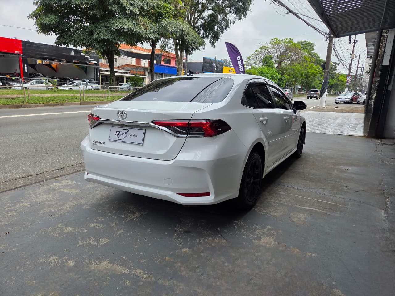TOYOTA COROLLA