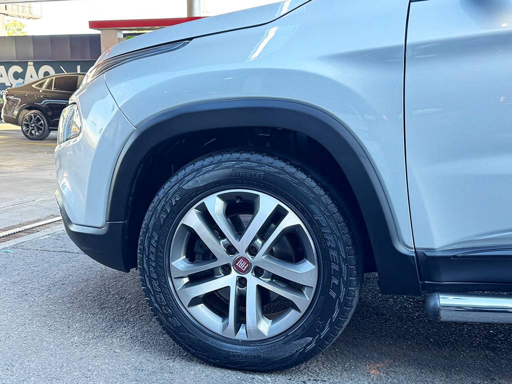 FIAT TORO