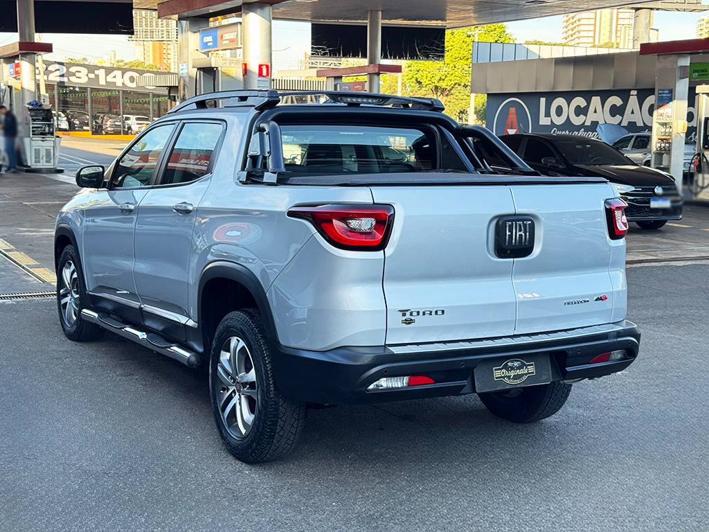FIAT TORO