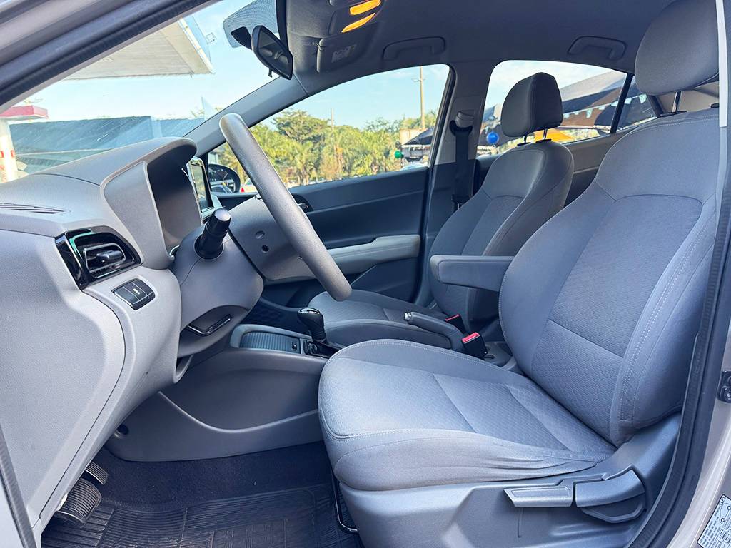HYUNDAI HB20S