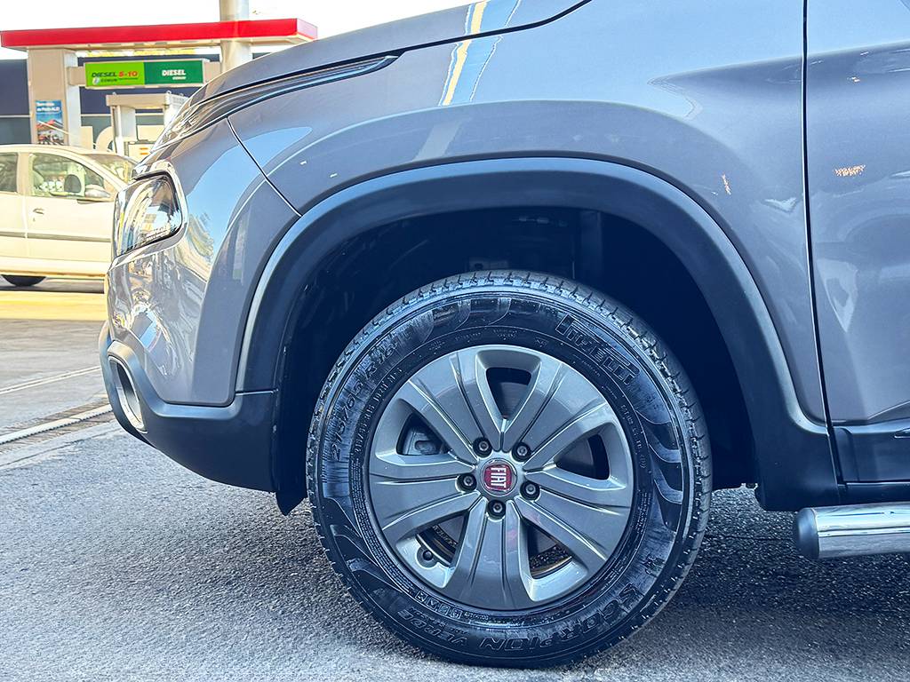 FIAT TORO