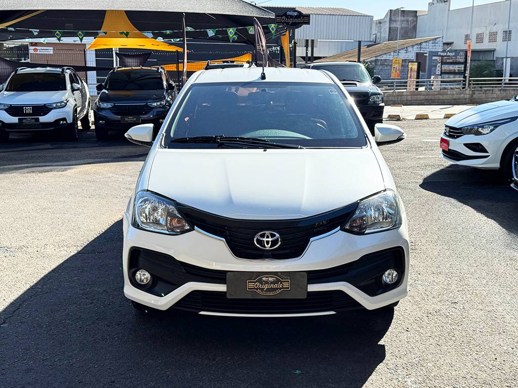 TOYOTA ETIOS