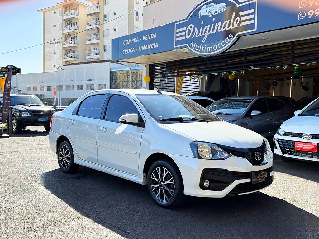 TOYOTA ETIOS