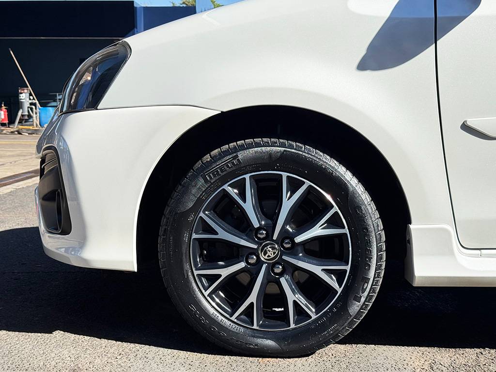 TOYOTA ETIOS