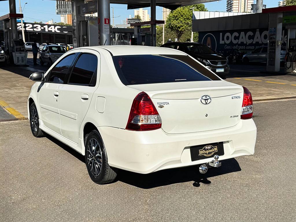 TOYOTA ETIOS