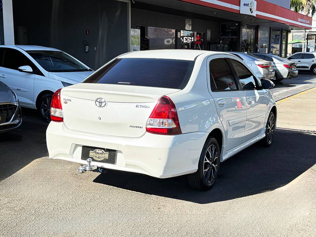 TOYOTA ETIOS