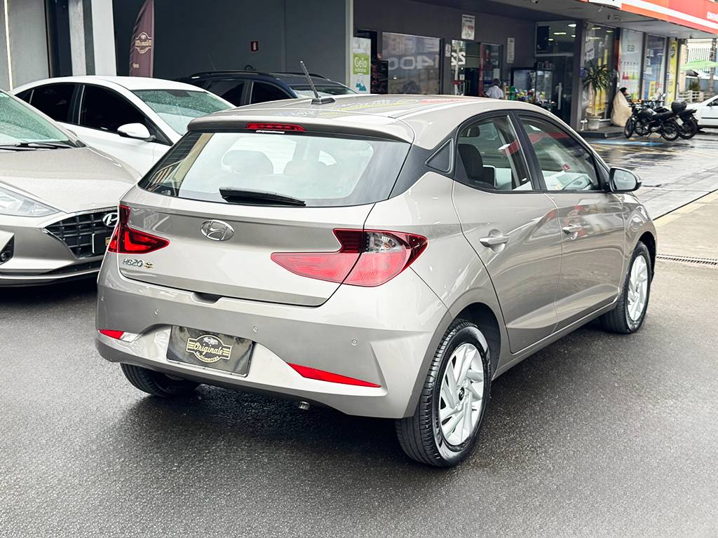 HYUNDAI HB20