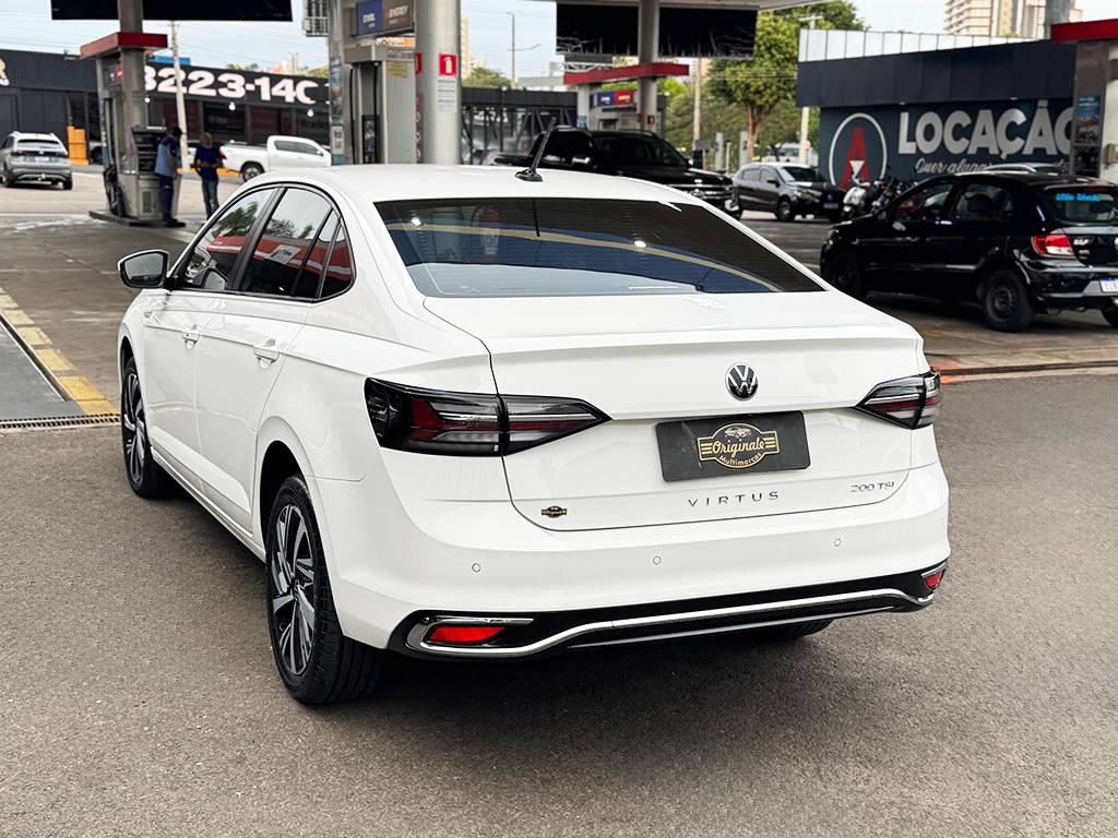 VOLKSWAGEN VIRTUS