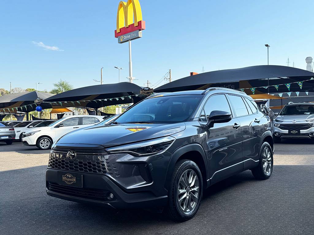 TOYOTA COROLLA CROSS