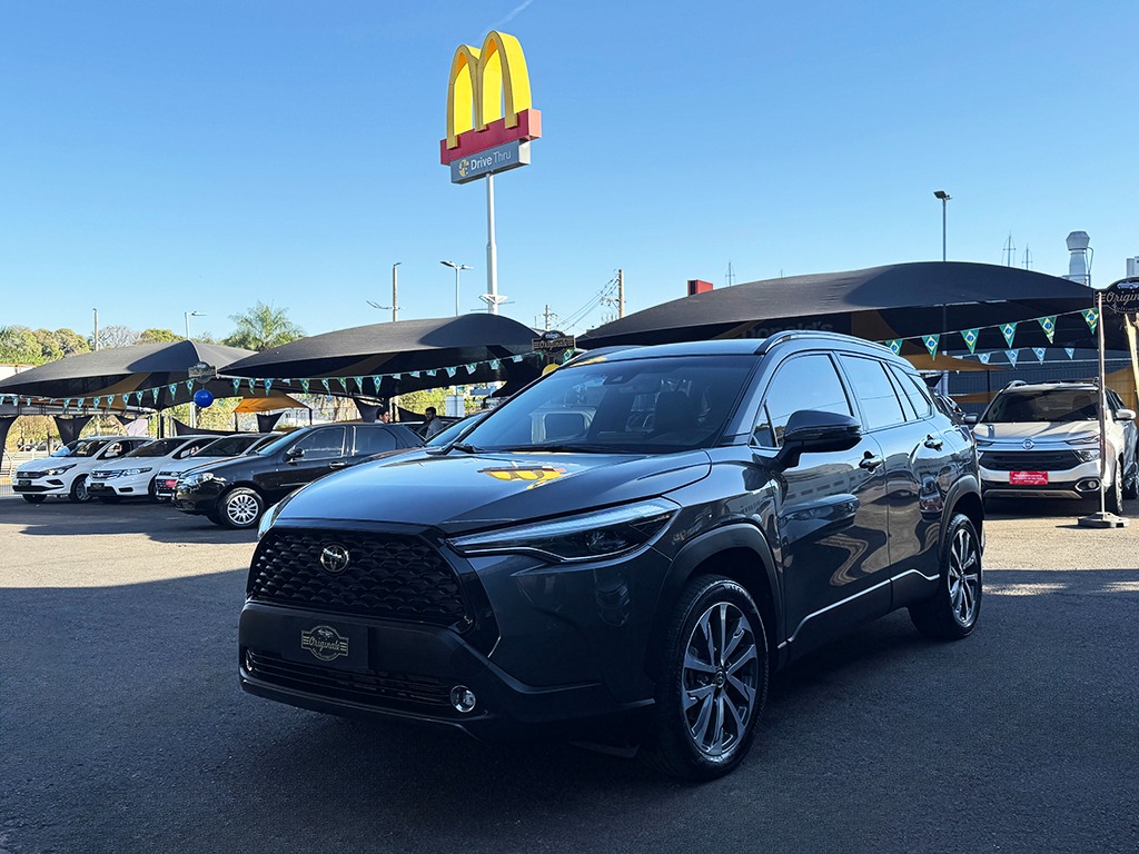 TOYOTA COROLLA CROSS