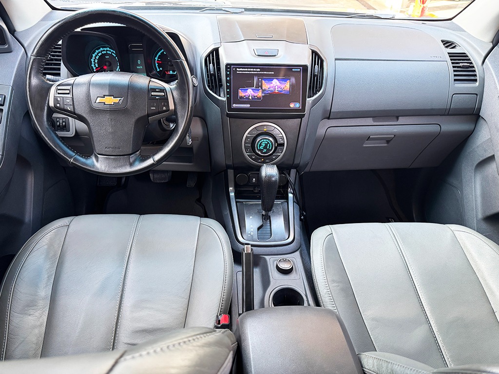 CHEVROLET S10