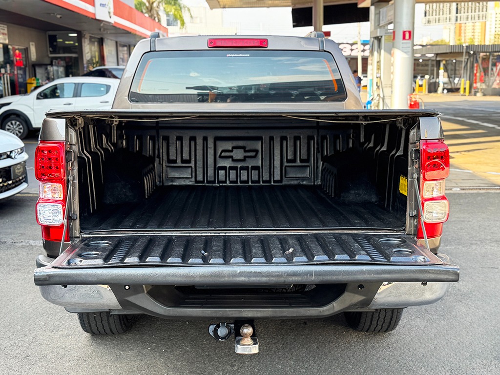 CHEVROLET S10