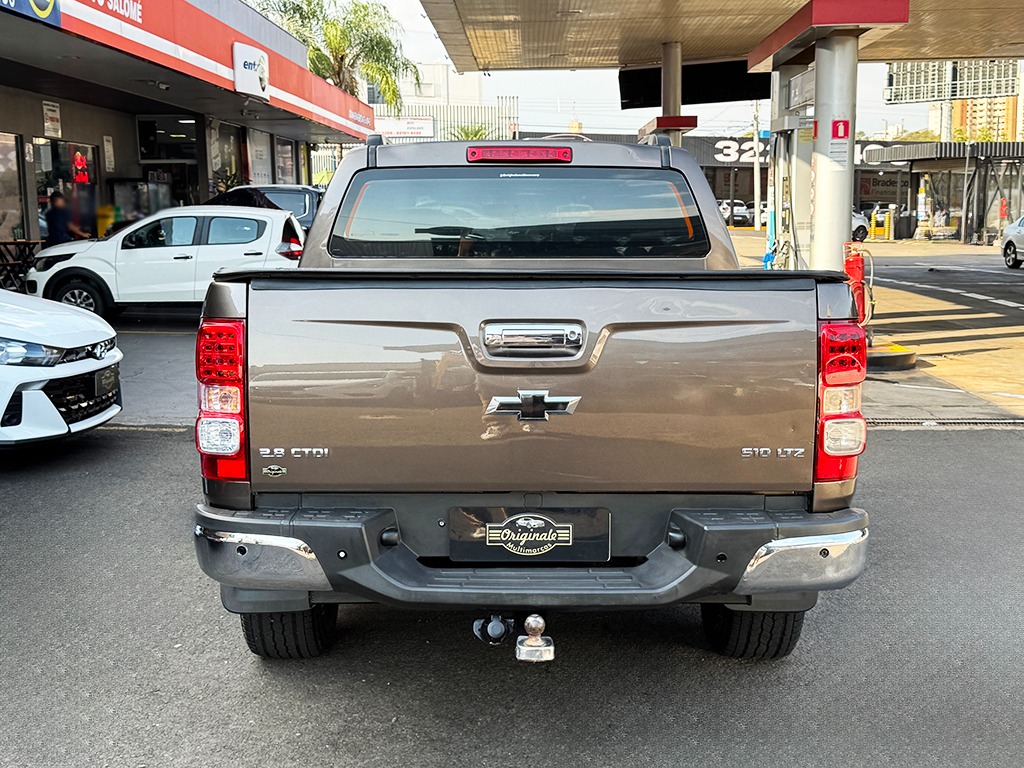 CHEVROLET S10