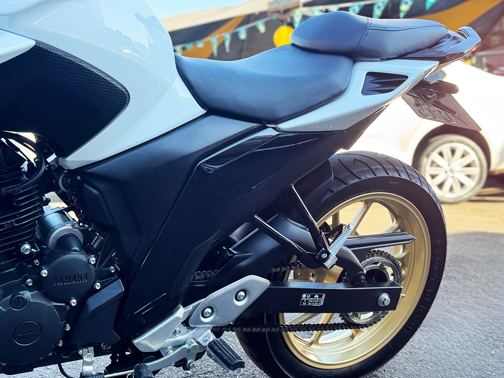 YAMAHA FZ25 FAZER CONNECTED ABS