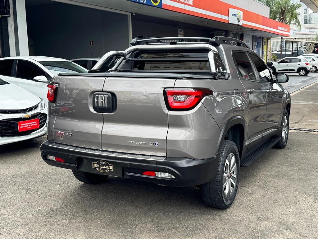 FIAT TORO