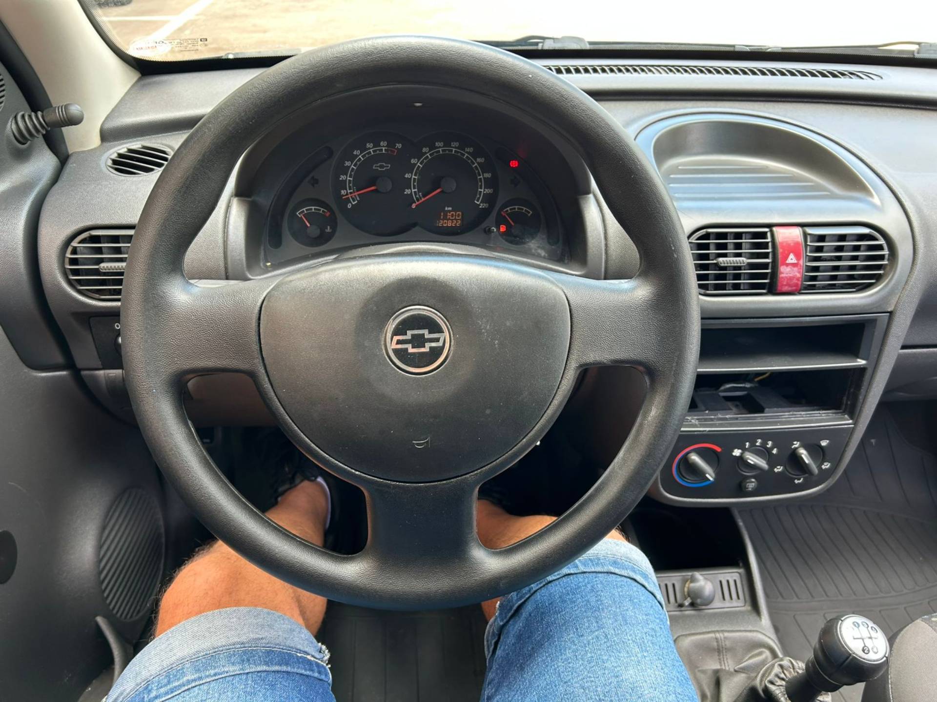 CHEVROLET CORSA