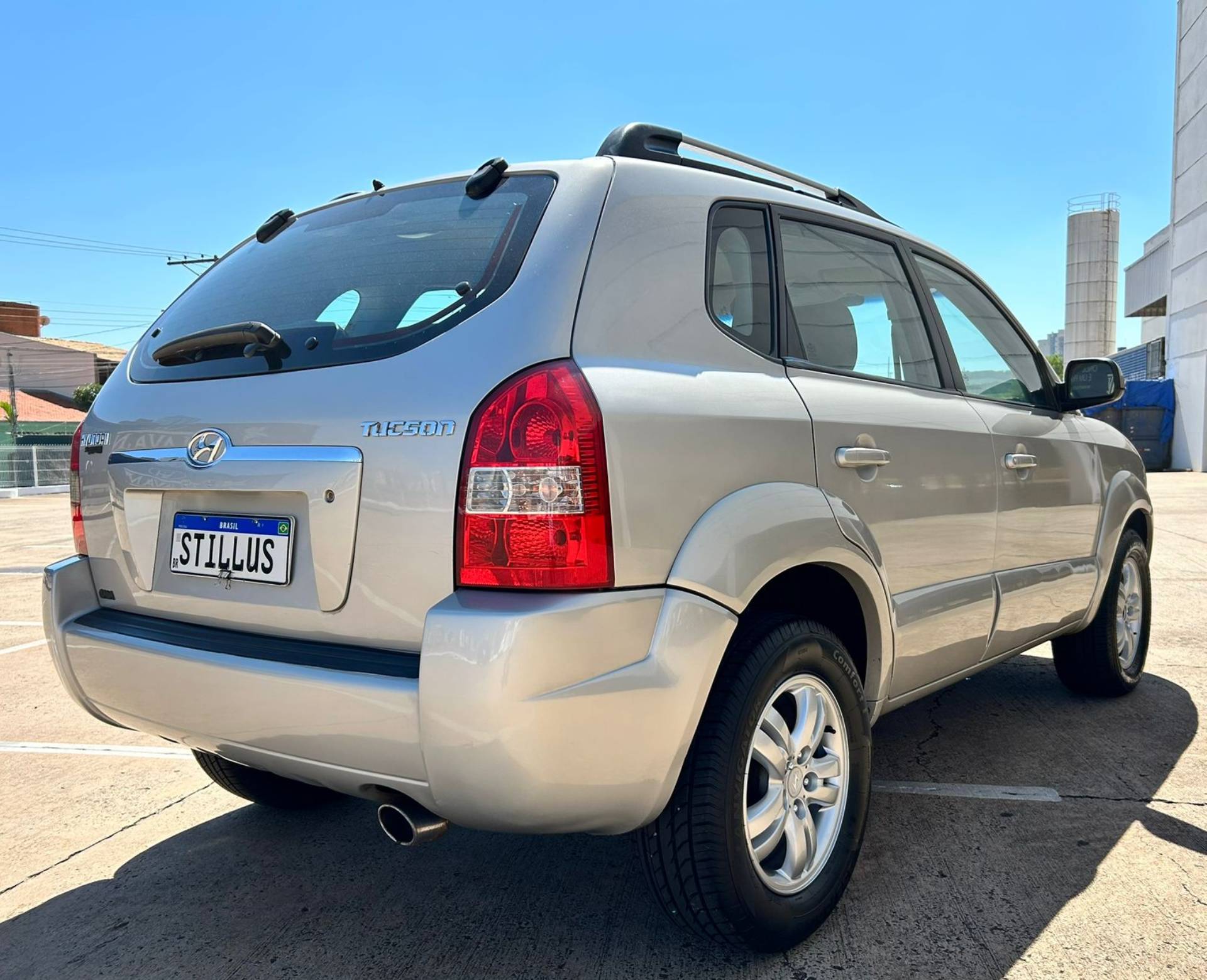 HYUNDAI TUCSON