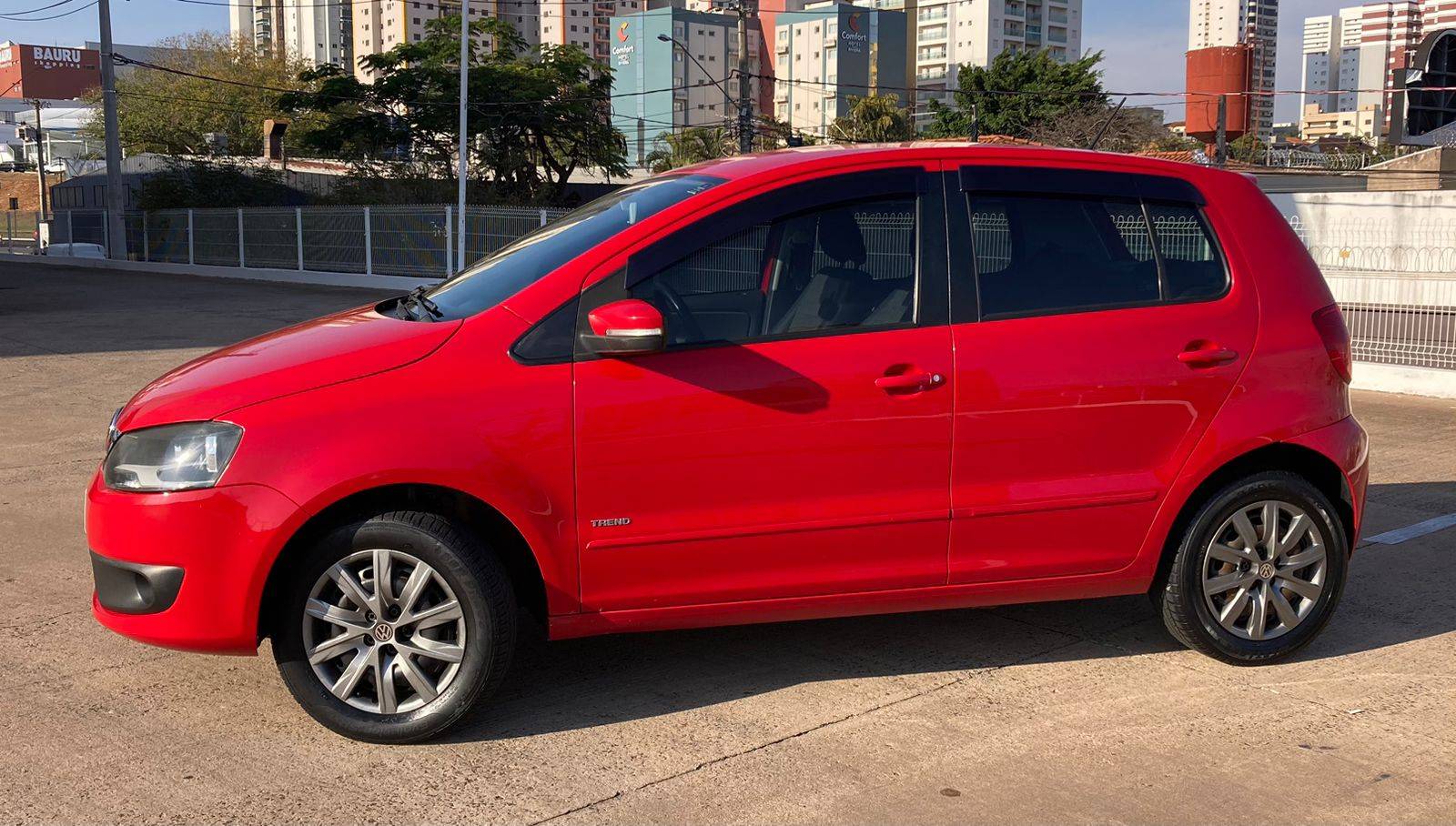 VOLKSWAGEN FOX