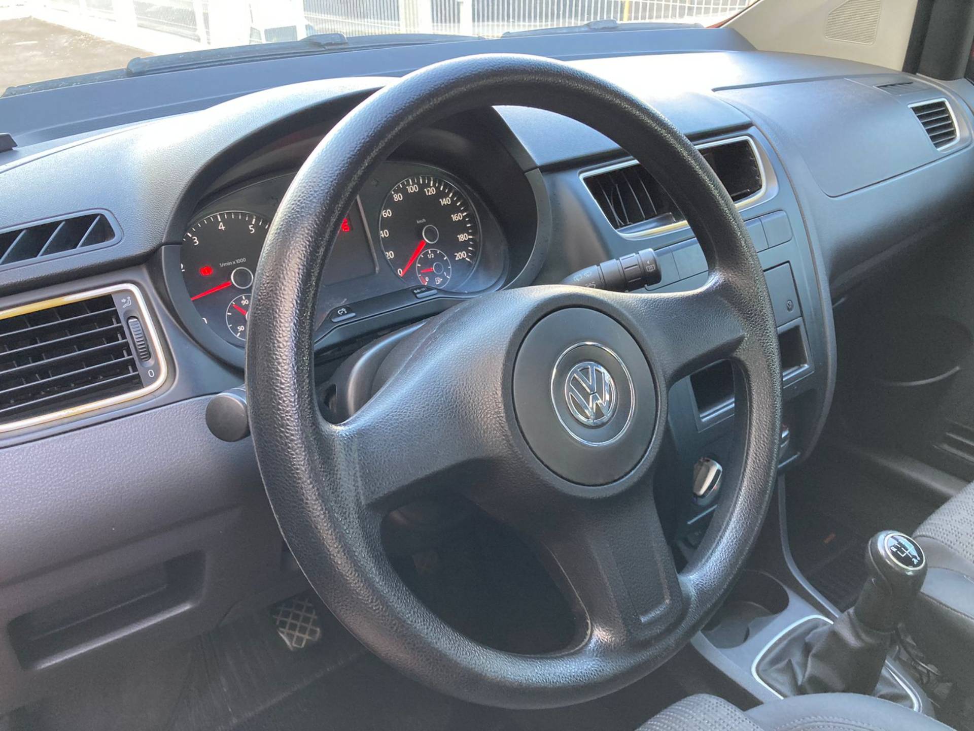 VOLKSWAGEN FOX