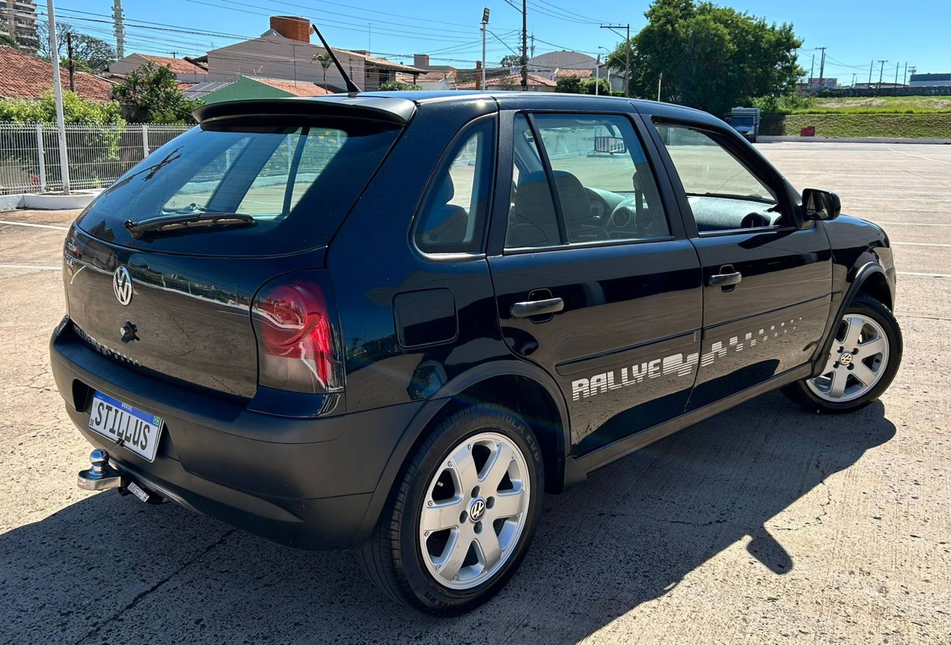 VOLKSWAGEN GOL