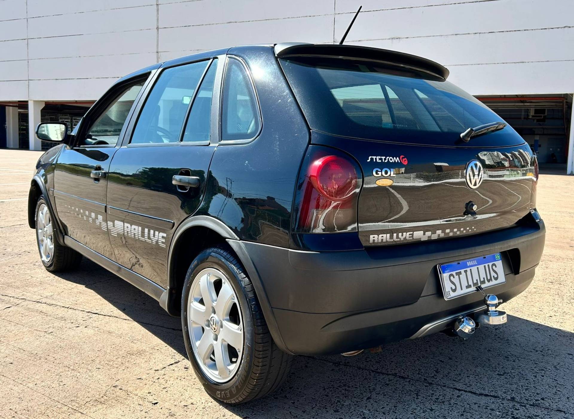VOLKSWAGEN GOL