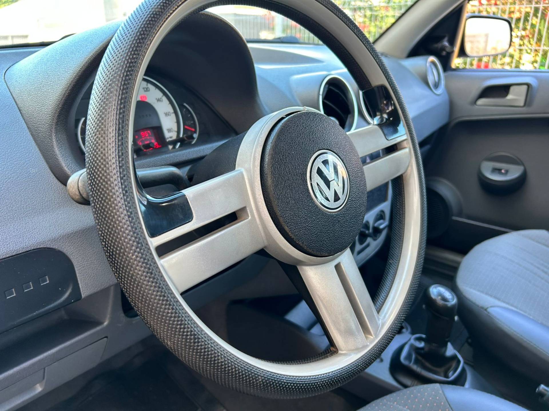 VOLKSWAGEN GOL