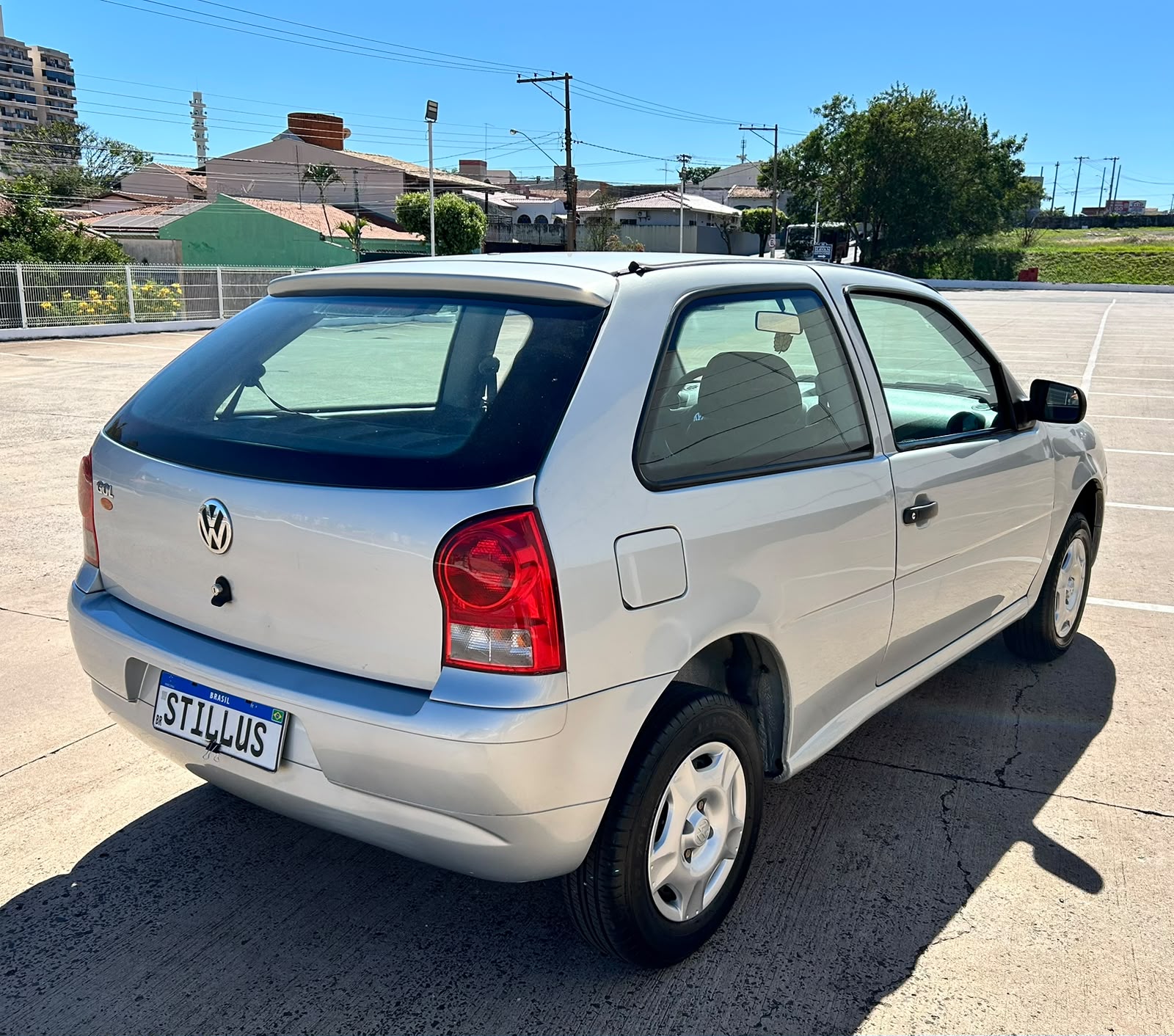 VOLKSWAGEN GOL