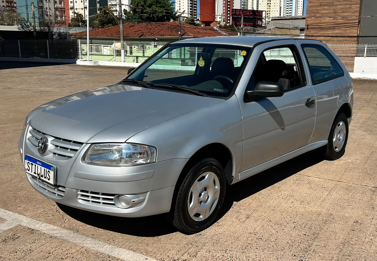 VOLKSWAGEN GOL