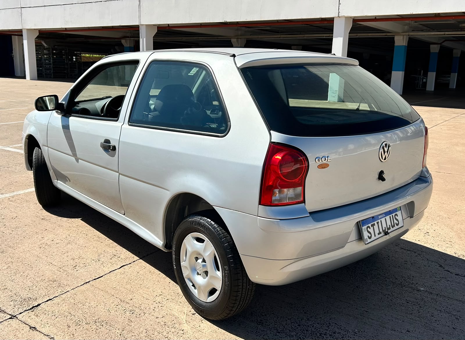 VOLKSWAGEN GOL