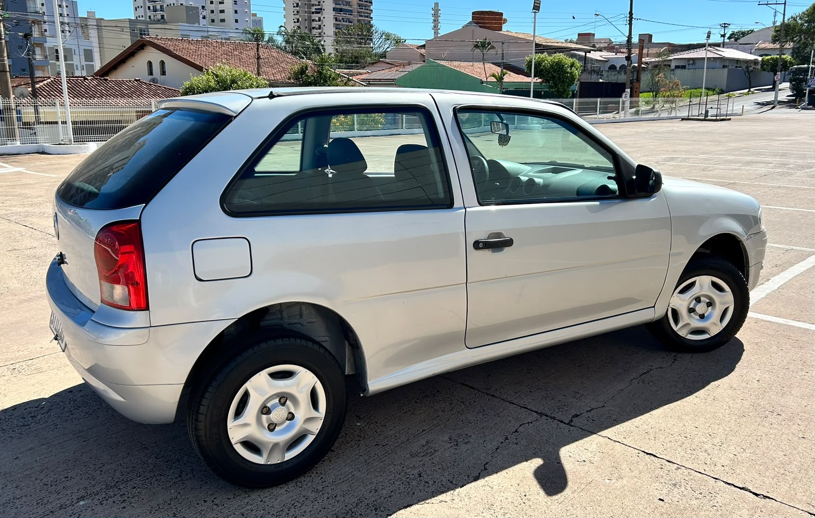 VOLKSWAGEN GOL