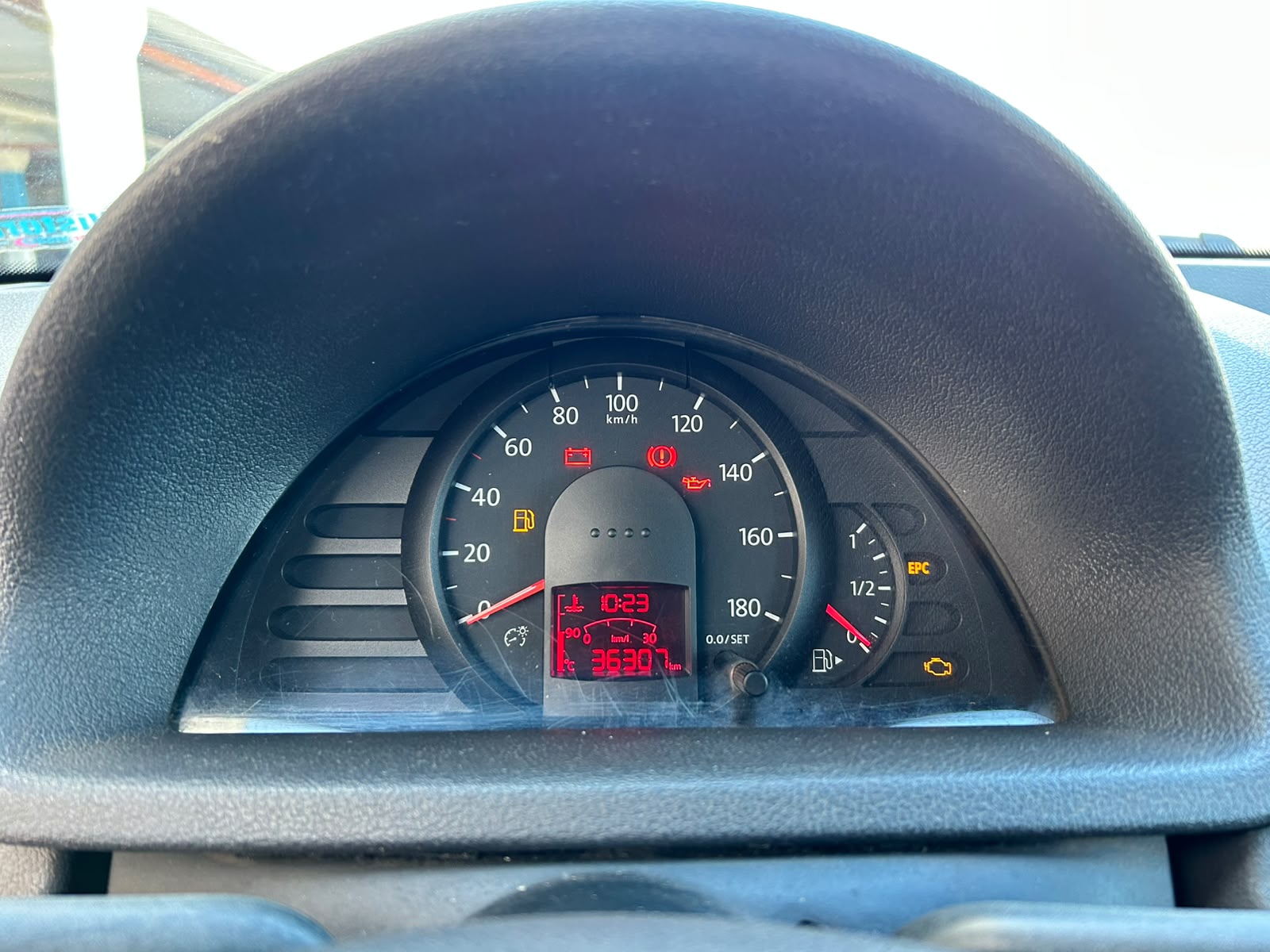 VOLKSWAGEN GOL