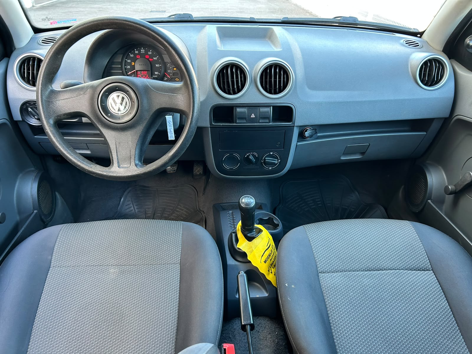VOLKSWAGEN GOL