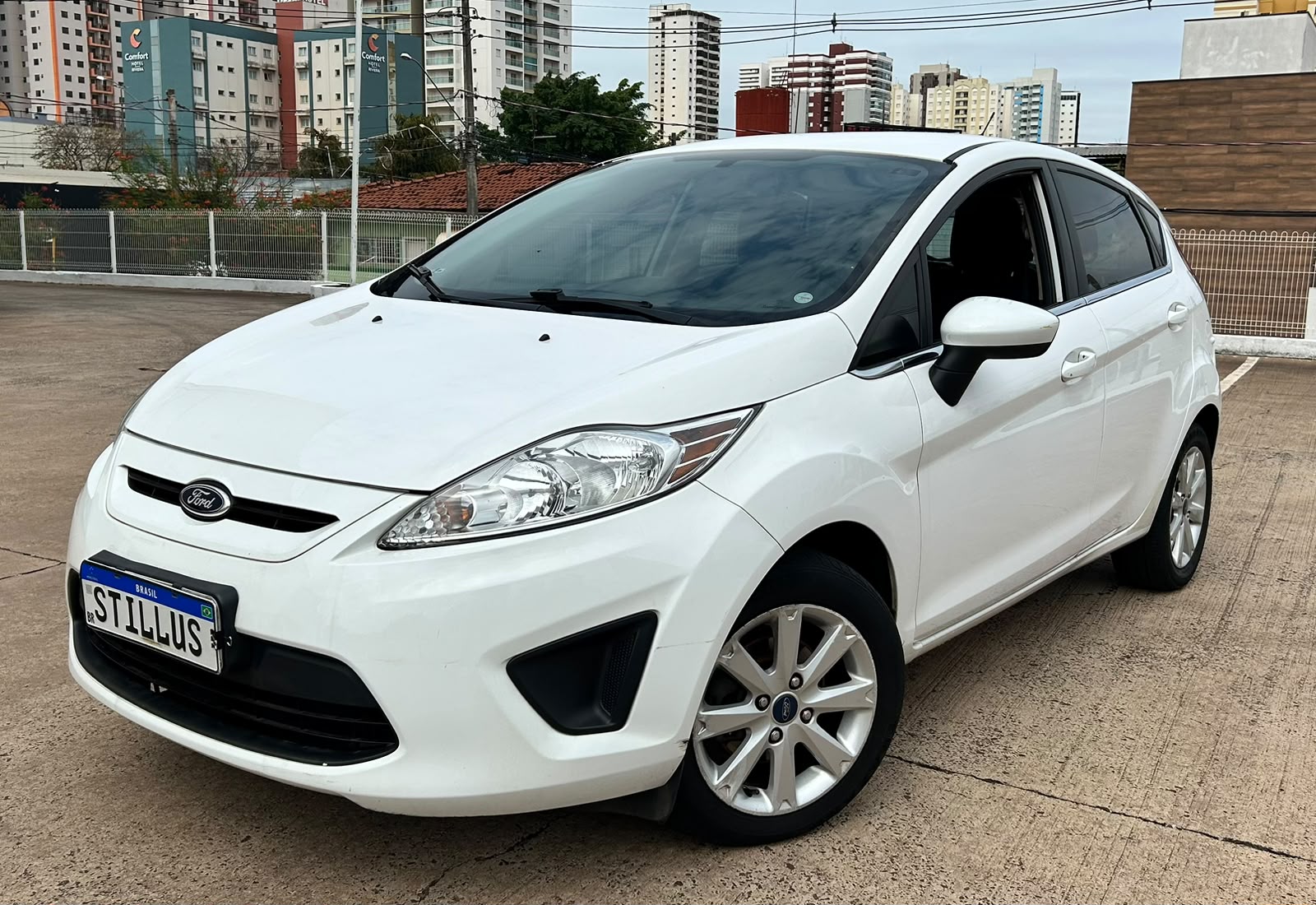 FORD FIESTA