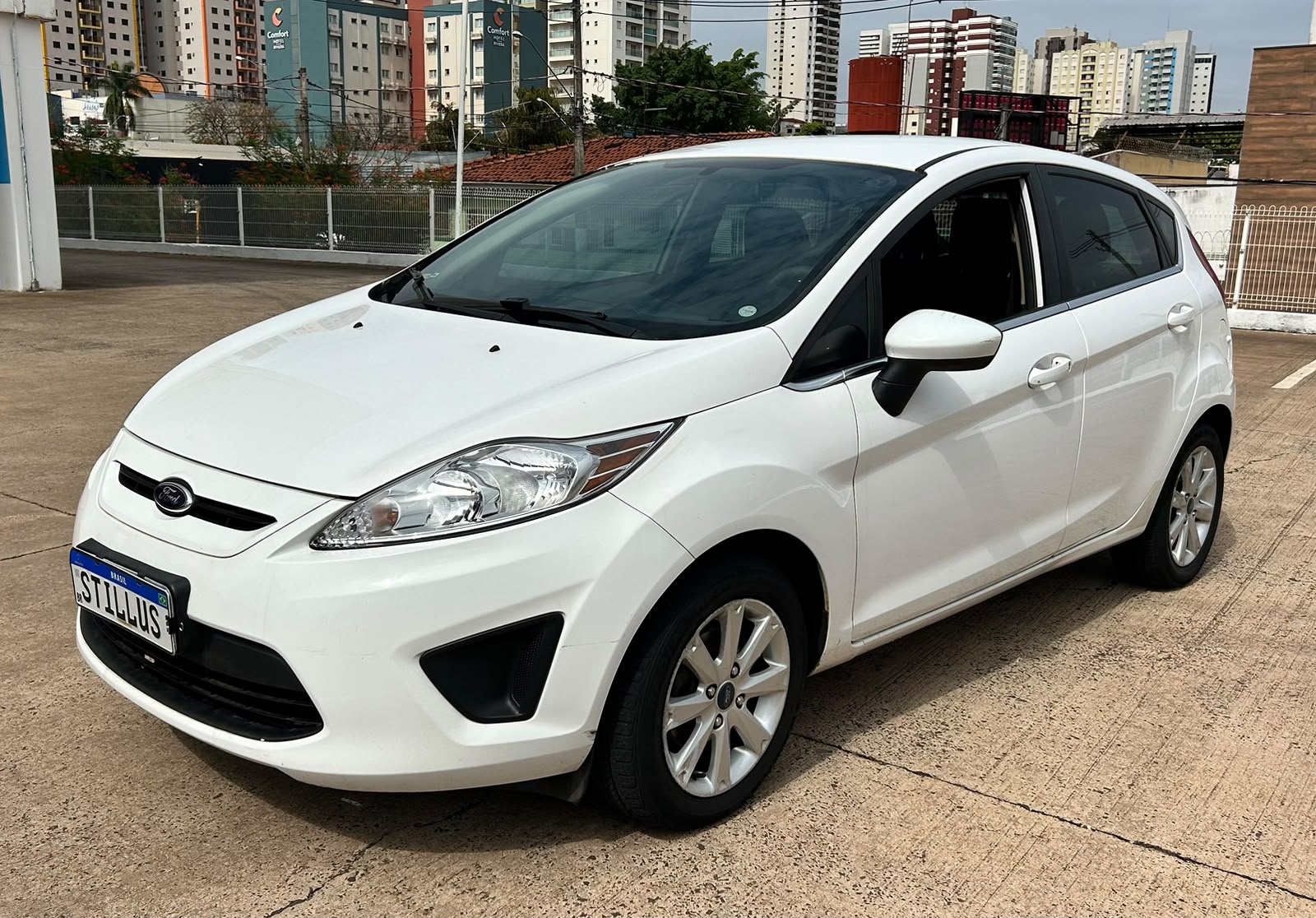 FORD FIESTA