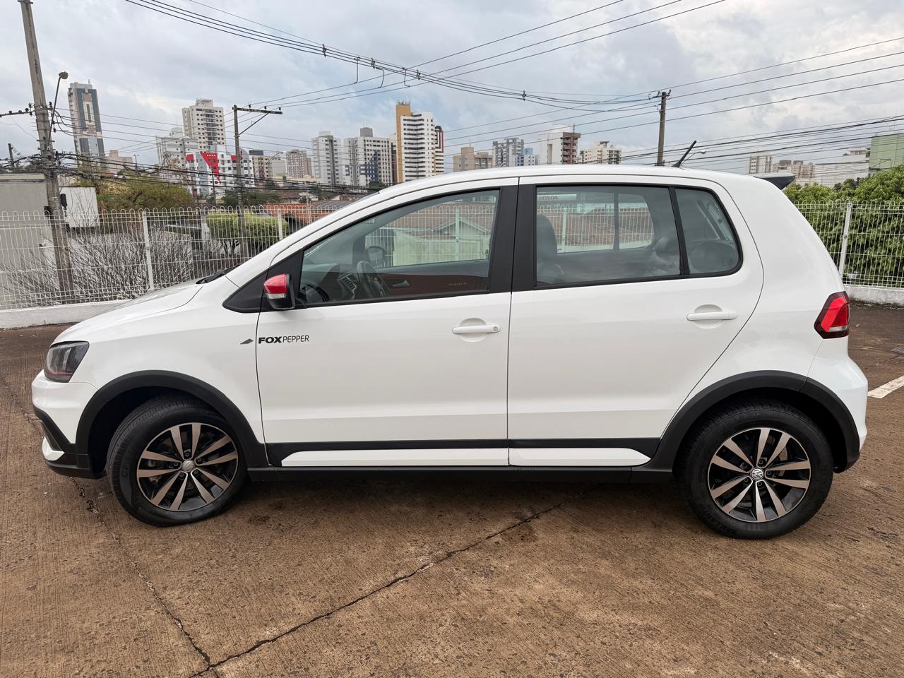 VOLKSWAGEN FOX
