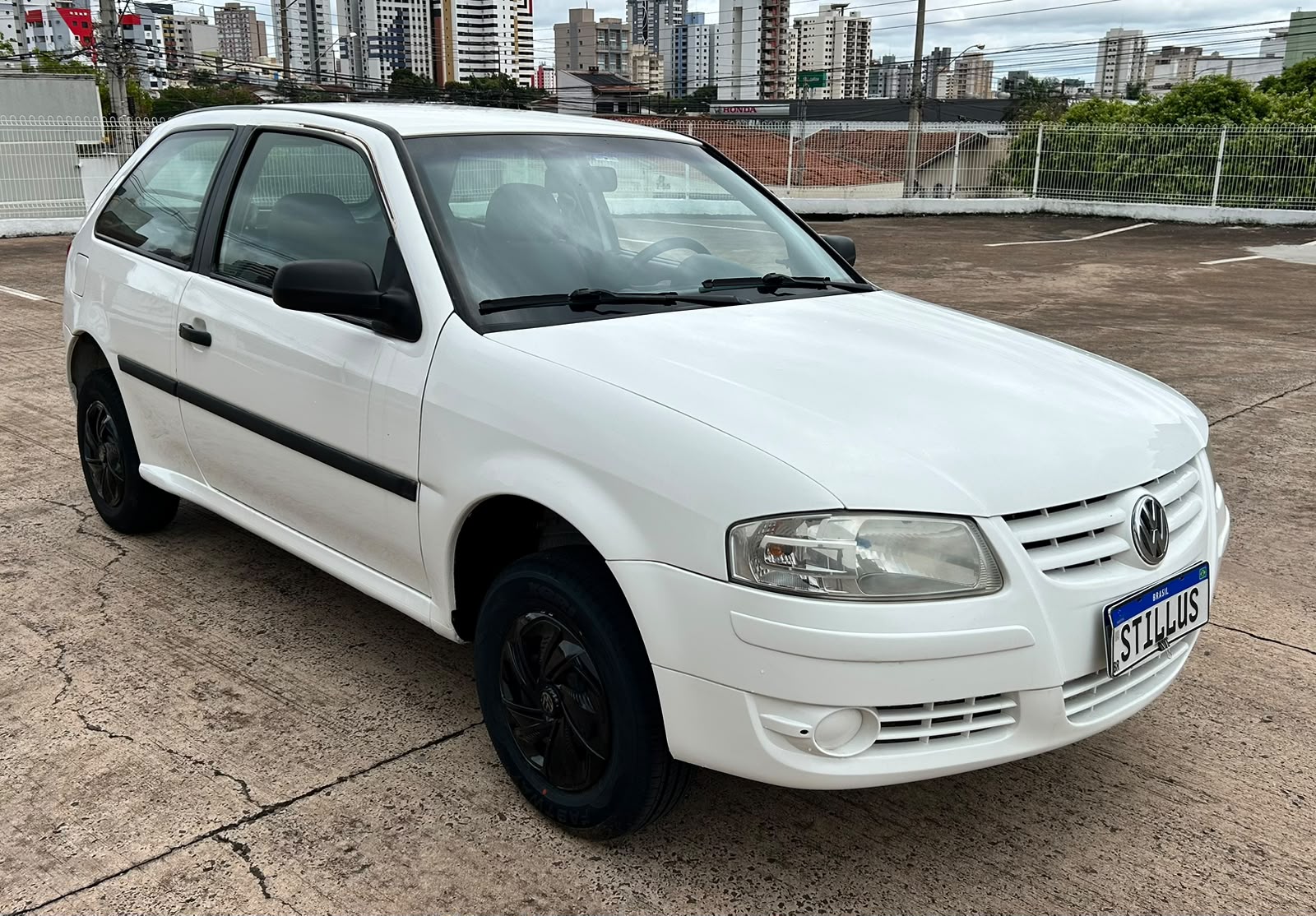 VOLKSWAGEN GOL