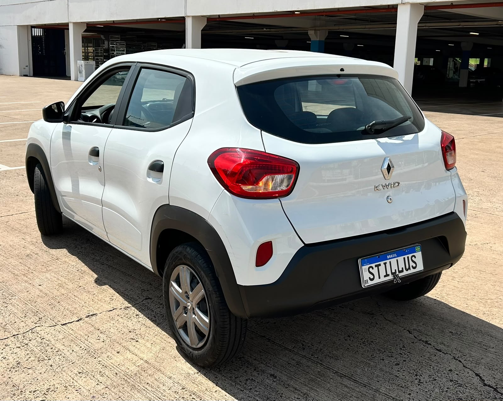 RENAULT KWID