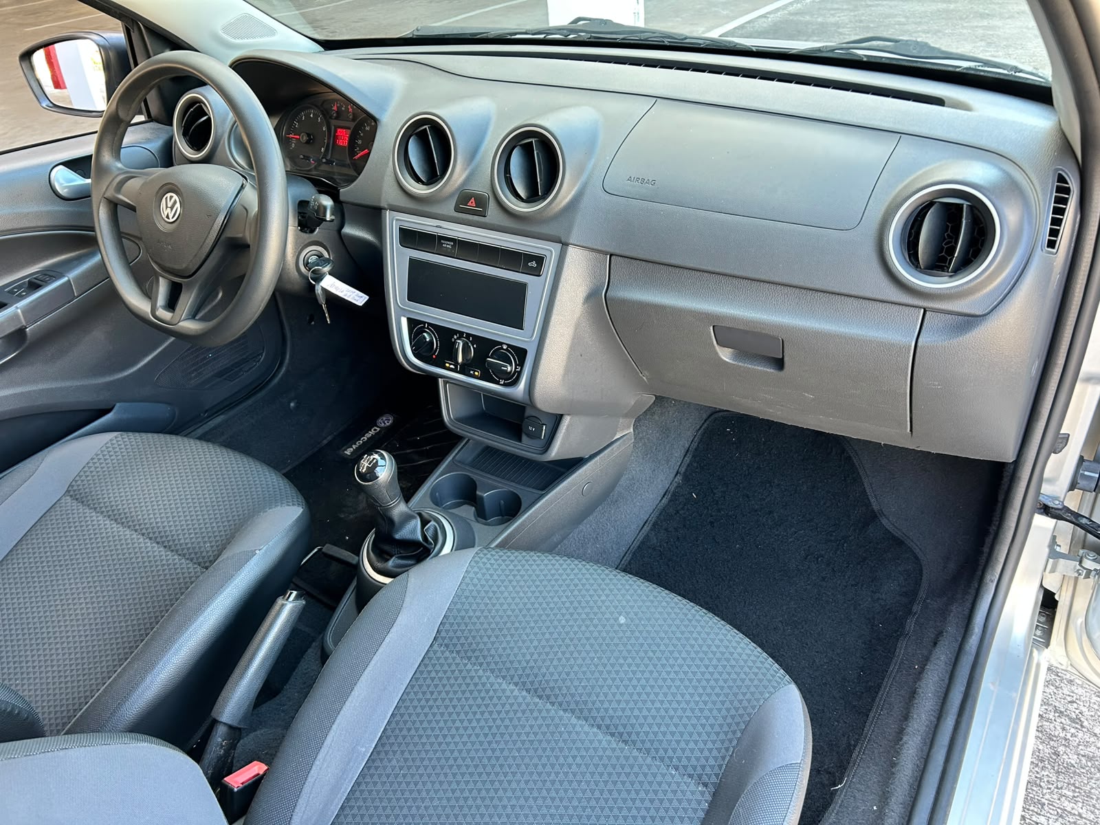 VOLKSWAGEN SAVEIRO