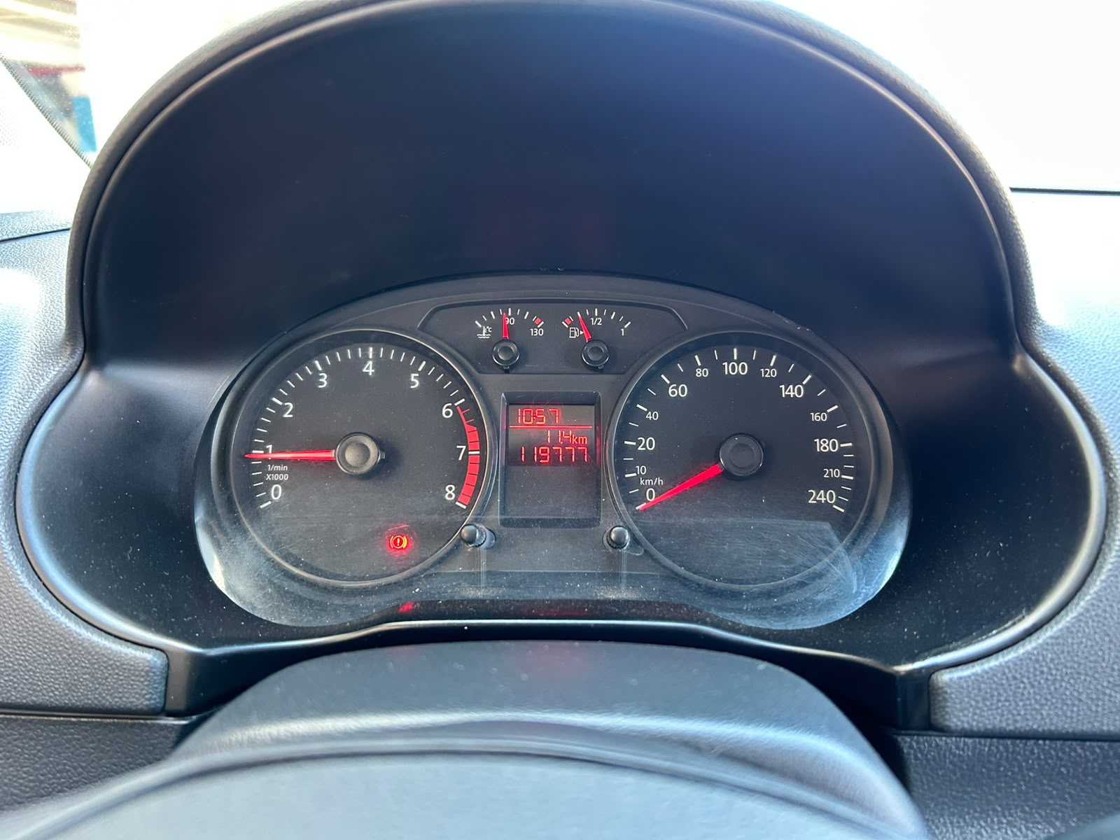 VOLKSWAGEN SAVEIRO