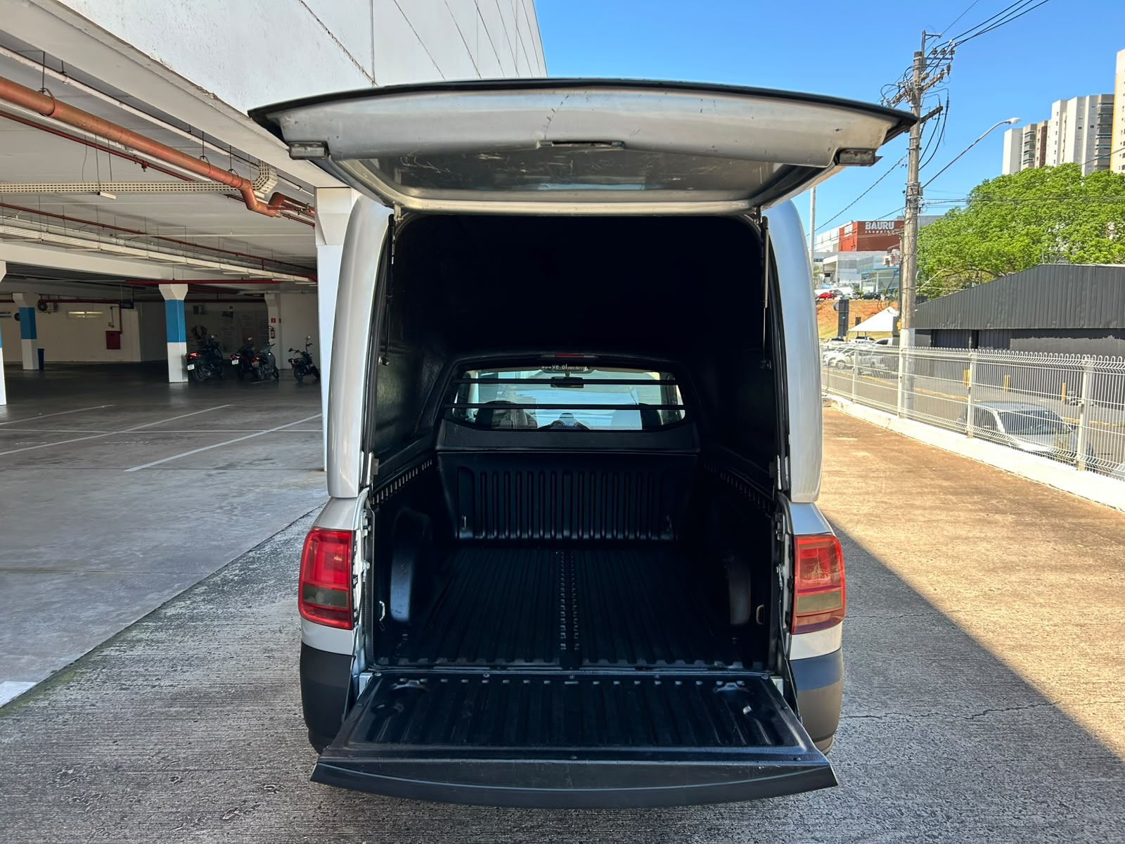 VOLKSWAGEN SAVEIRO