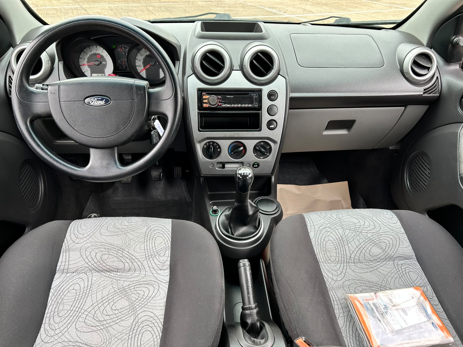 FORD FIESTA