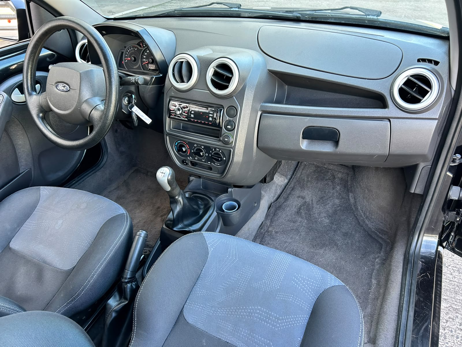 FORD KA