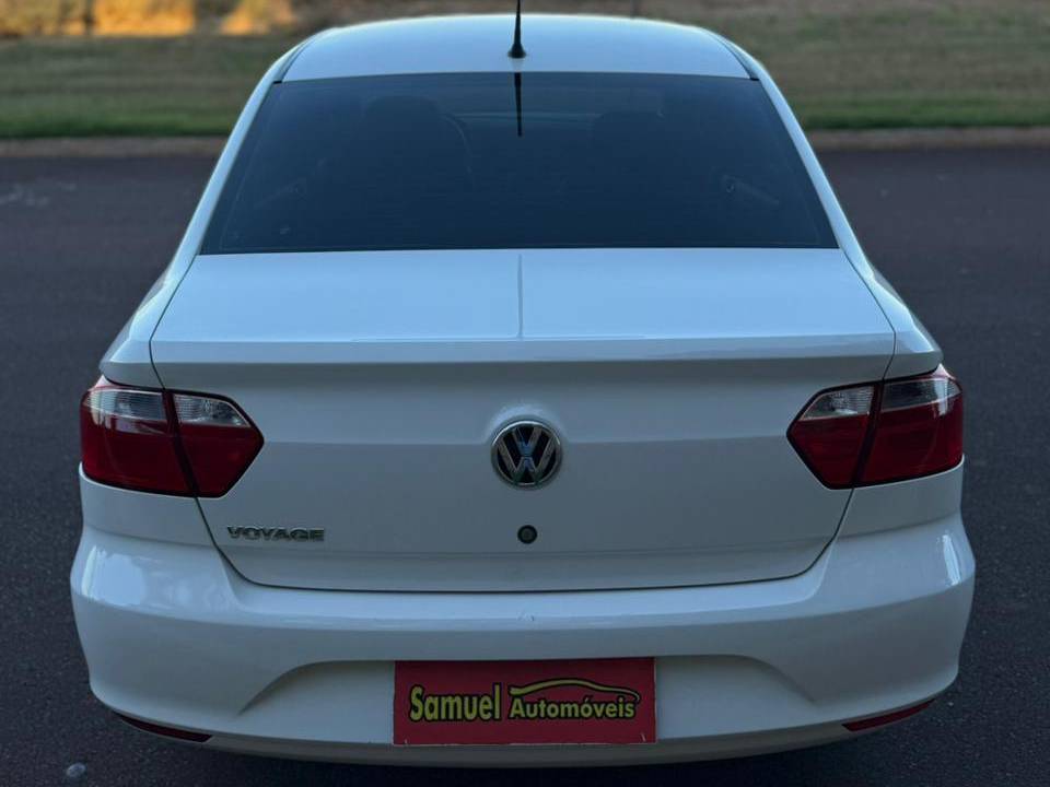VOLKSWAGEN VOYAGE