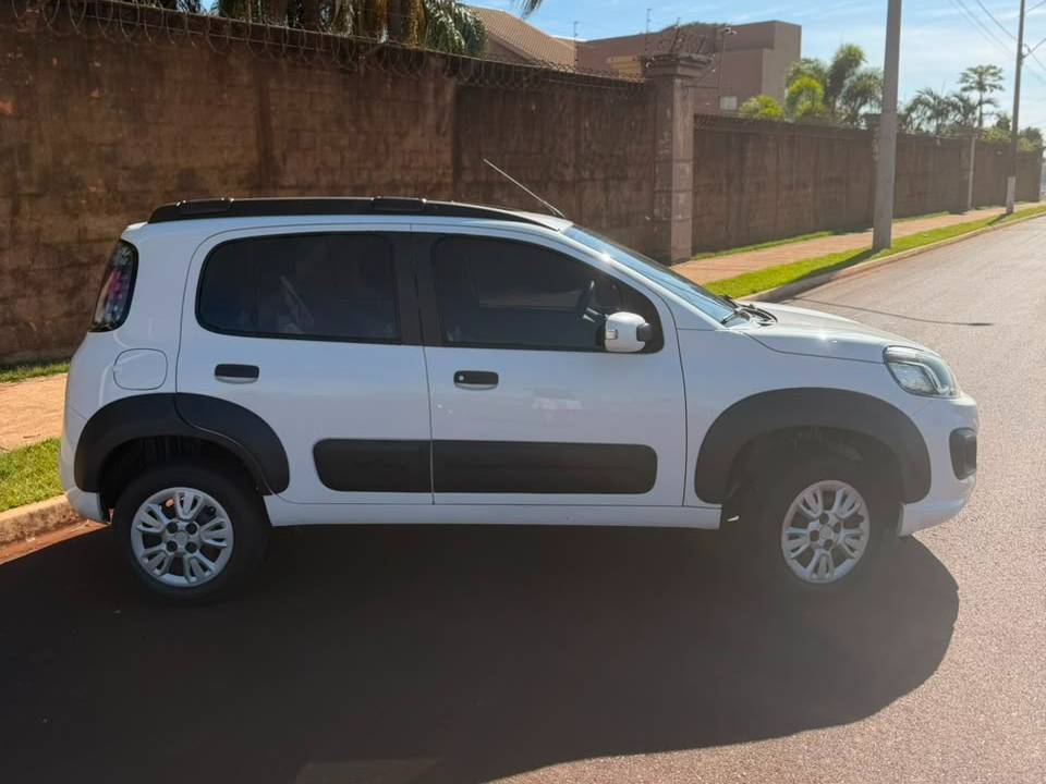 FIAT UNO