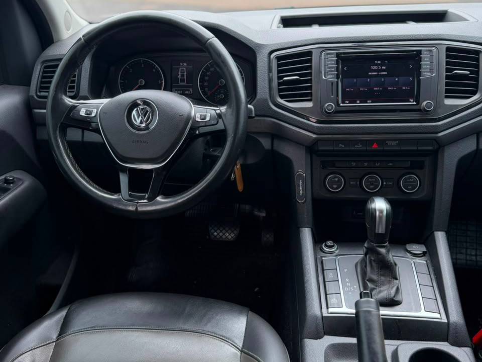VOLKSWAGEN AMAROK