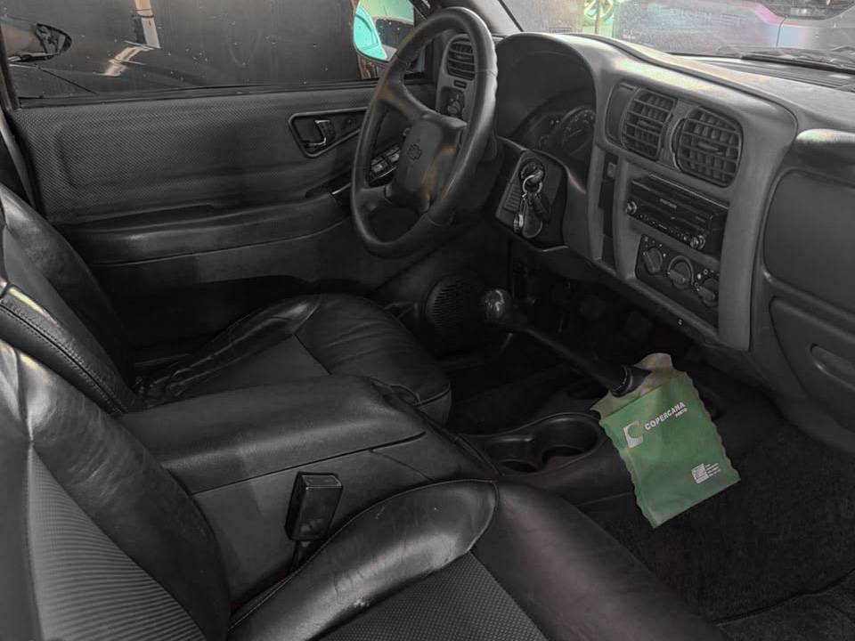 CHEVROLET S10