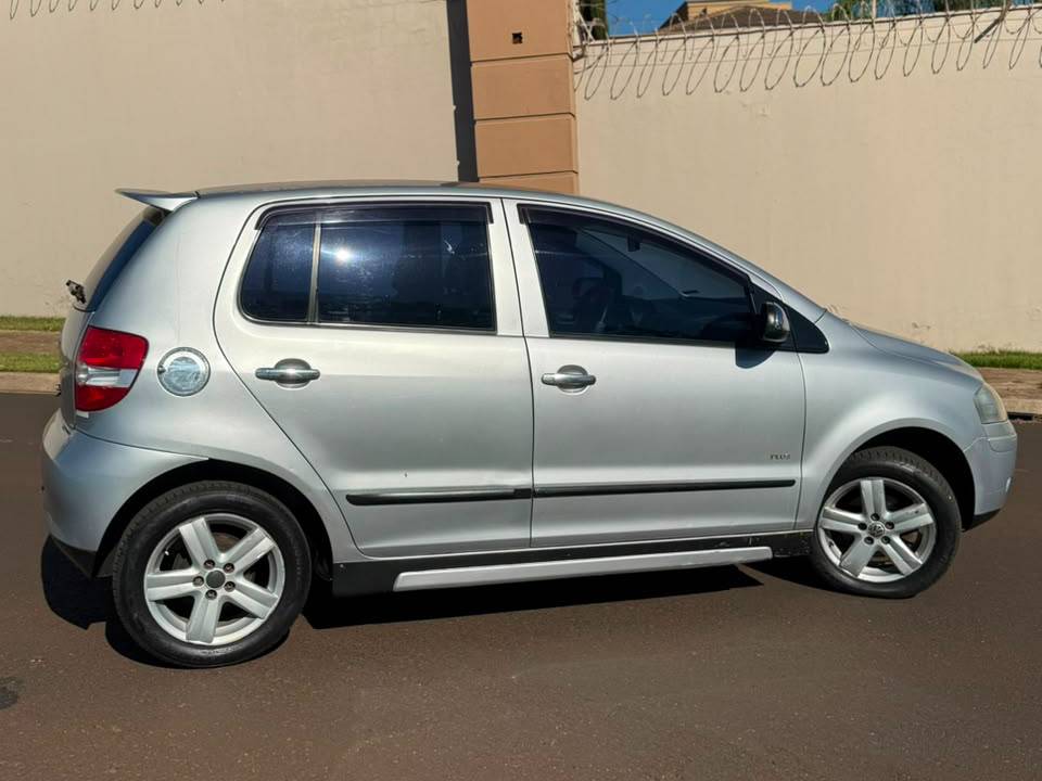 VOLKSWAGEN FOX