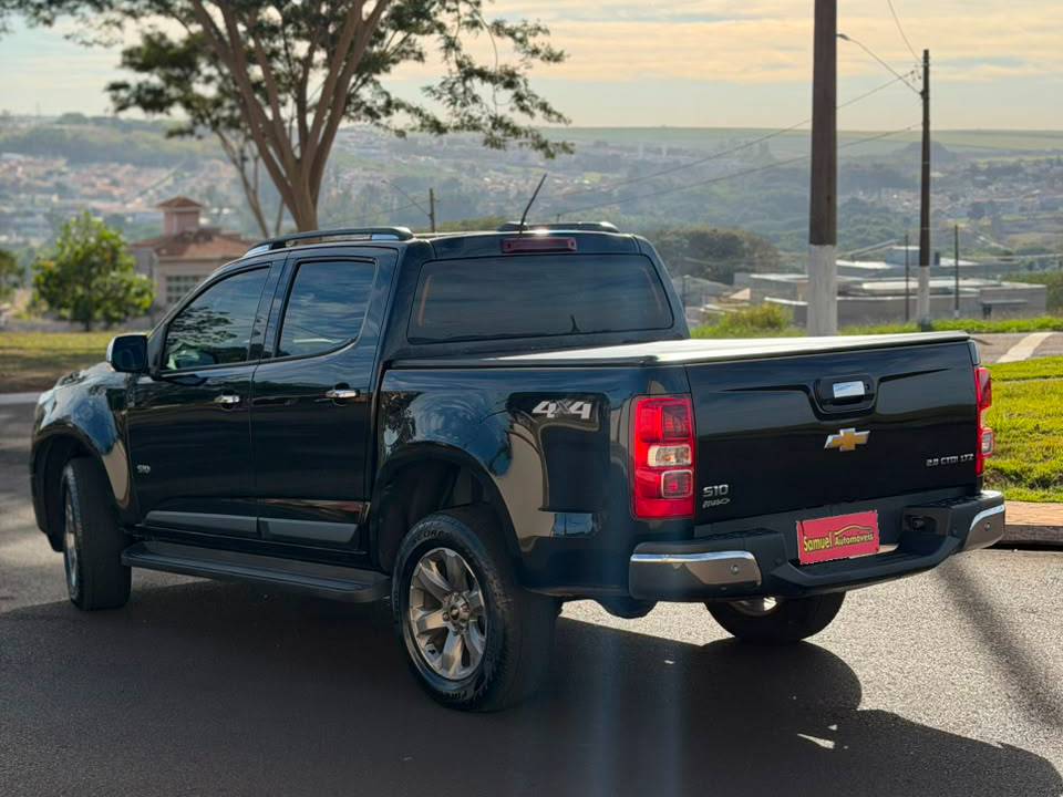 CHEVROLET S10