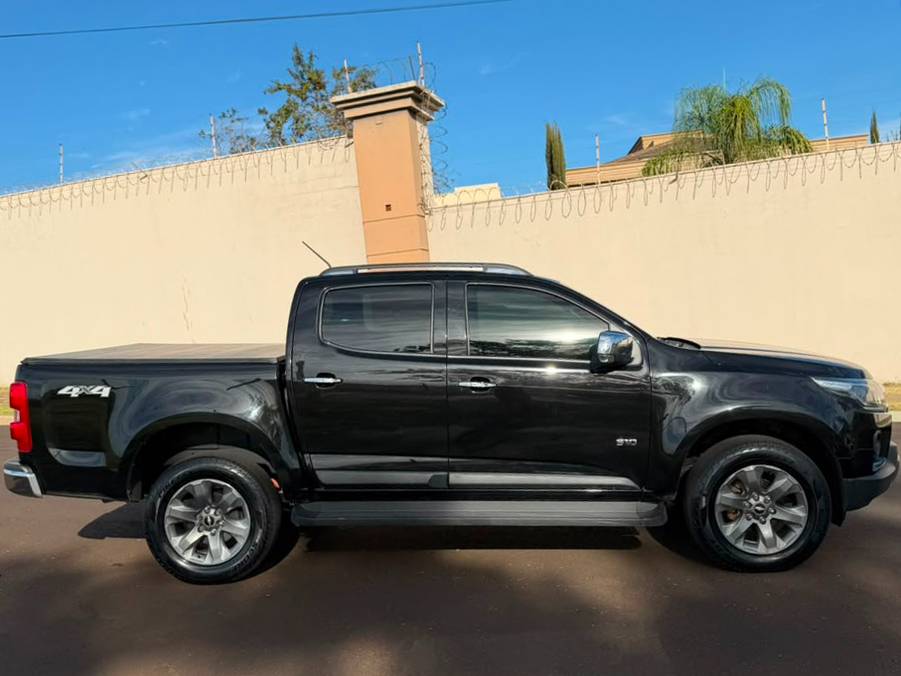 CHEVROLET S10